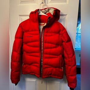 Mammut Puffer Women’s Down Jacket Size Med